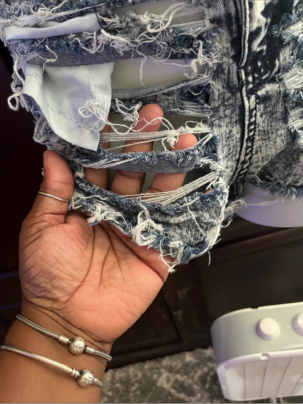 Source Unknown Black & White Distressed High-Waist Jean Shorts - Picture 2 of 4